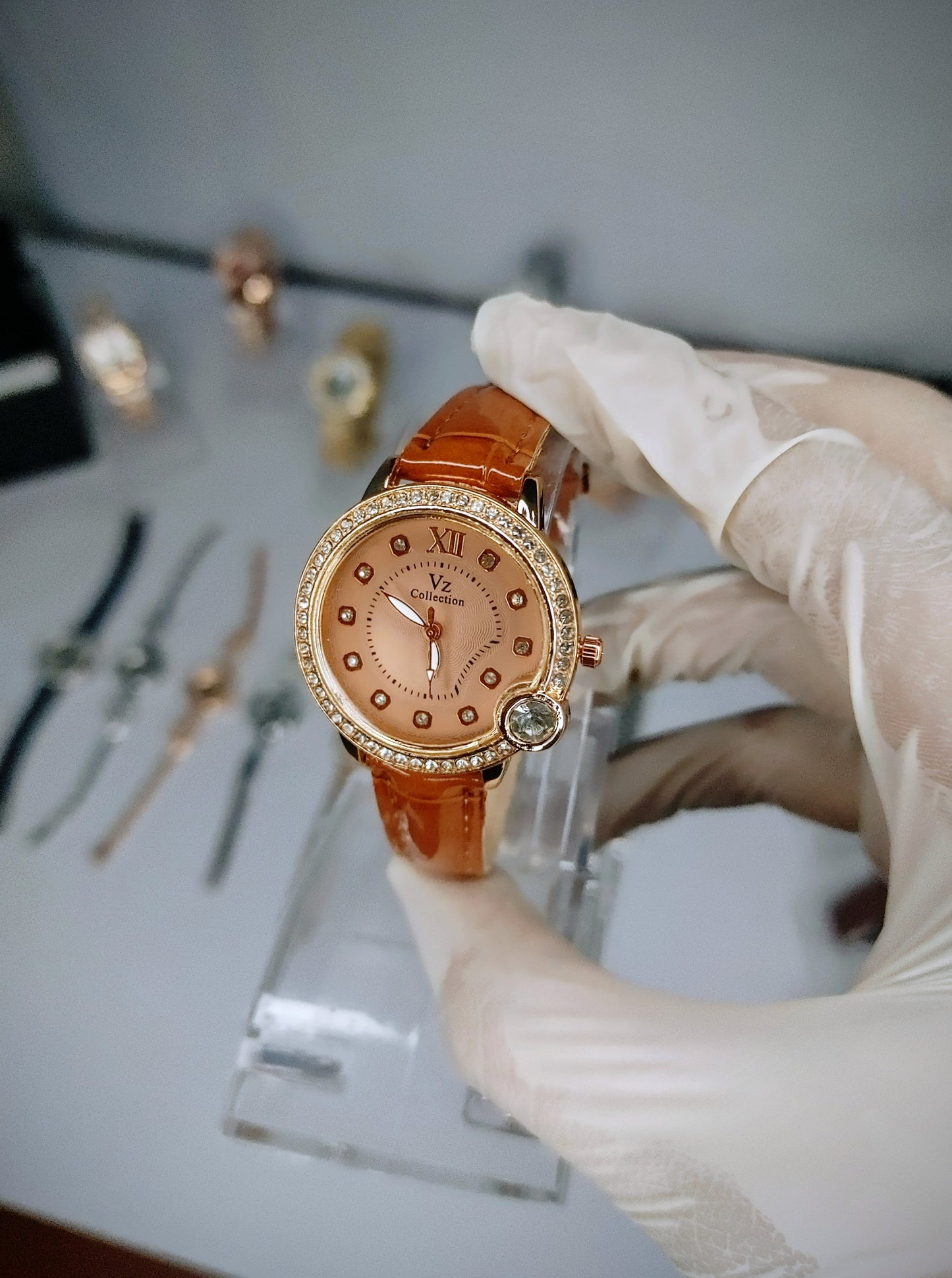 Vintage Style Leather Strap - For Females