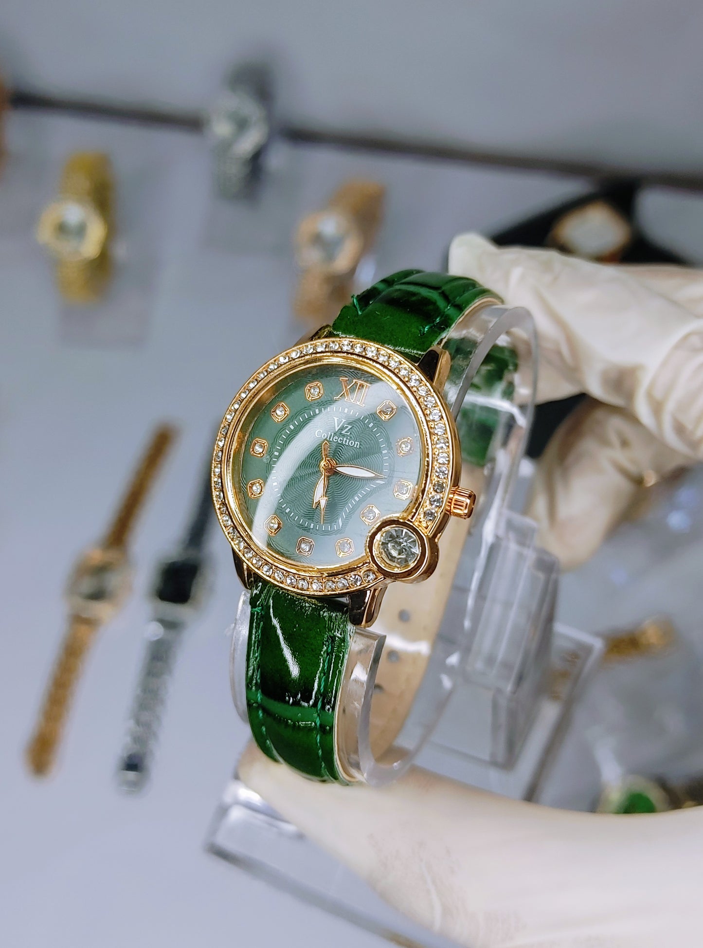 Vintage Style Leather Strap - For Females