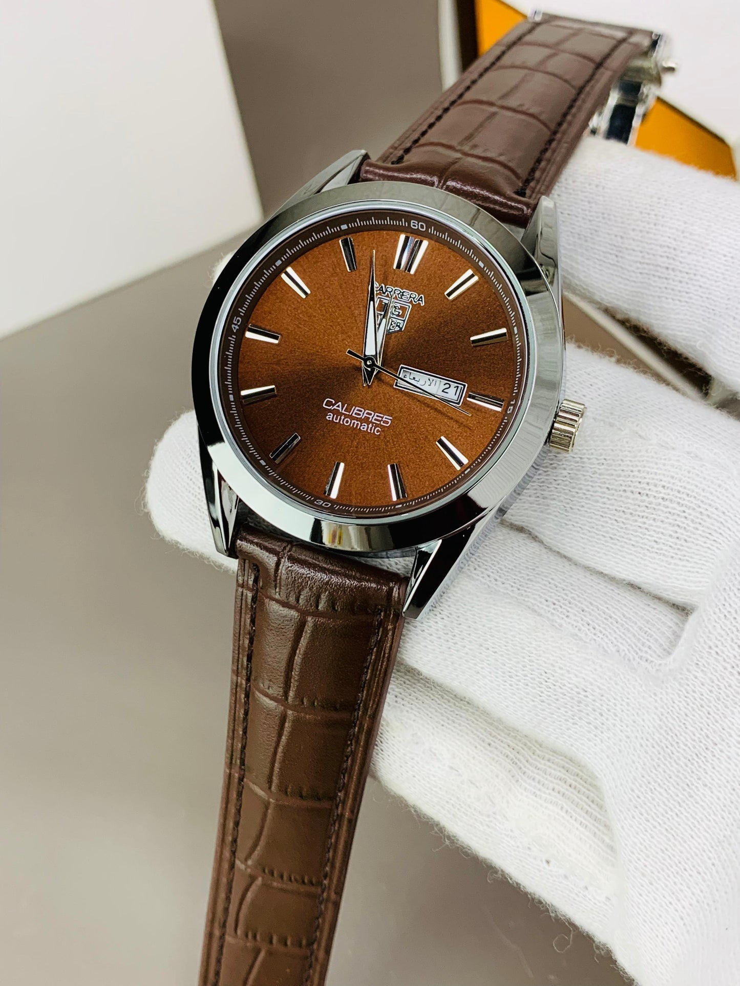 TAGHEUR Caliber Carrera Gents Watch